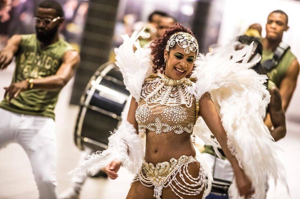 Caribische brassband te boeken bij www.kwekel-evenementen.nl