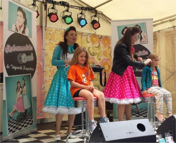 Zingende Kapsters te boeken bij www.kwekel-evenementen.nl